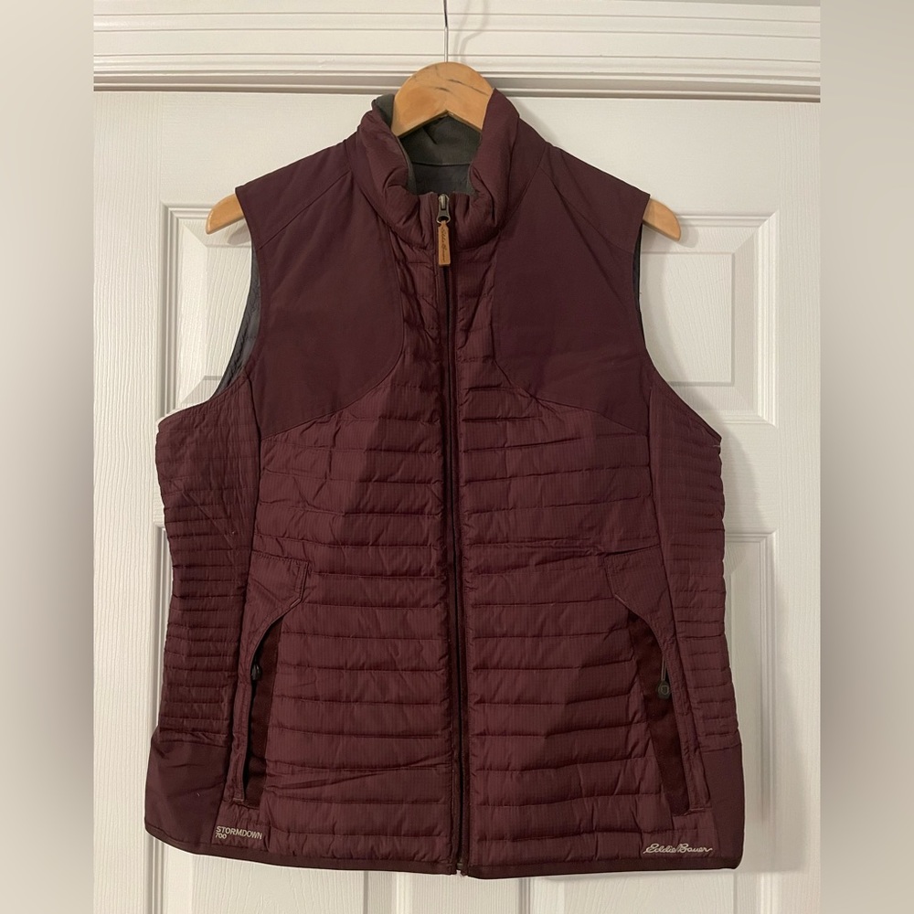 Eddie Bauer Sport Shop Stormdown 700 Microtherm Down Vest Dark Purple sz Large